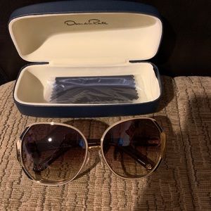 Oscar de la Renta sunglasses